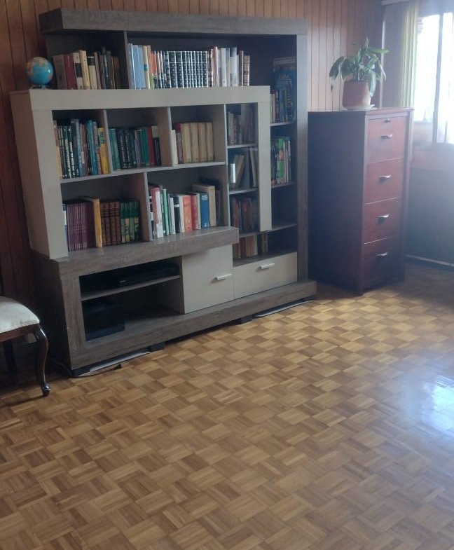 Apartamento en venta en el Centro de Medellín, sobre la Avenida La Playa