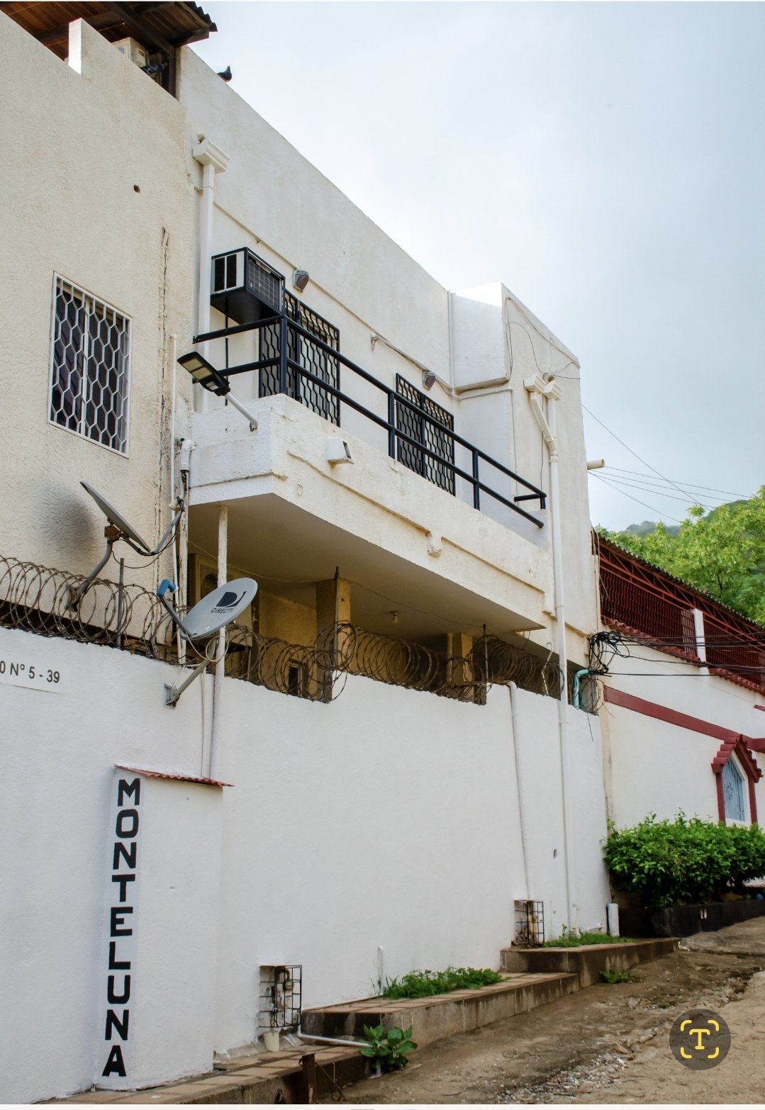 Casa amoblada en Taganga. NO PERMUTAS