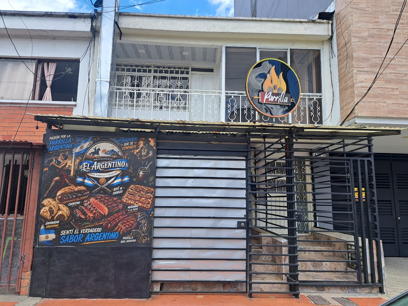 110201dd-96be-4a25-918a-34ce14f3f632 Venta de Casa de 2 Plantas en el Barrio Granada, Armenia, Quindío