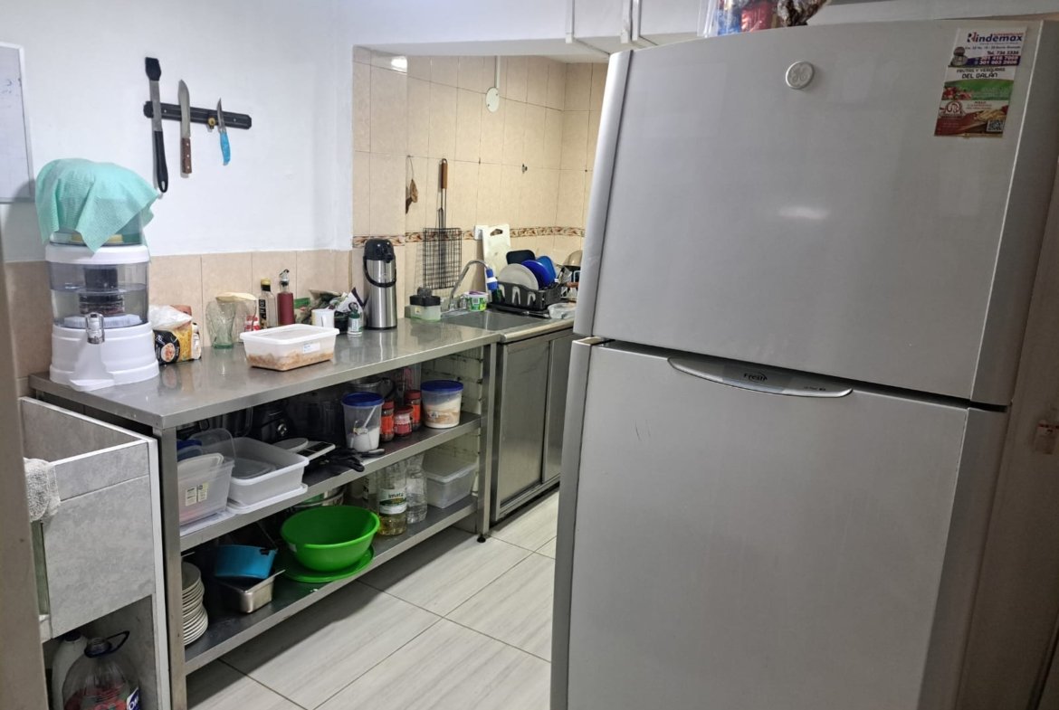Venta de Casa de 2 Plantas en el Barrio Granada, Armenia, Quindío