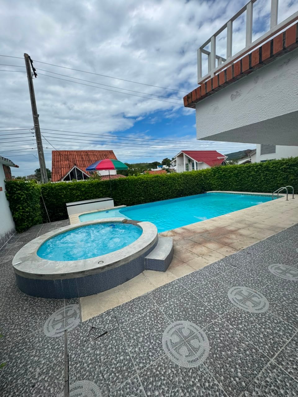 15636a99-9a9c-42b1-815e-b0142d1ac11a Casa campestre en venta en Girardot, Condominio Campestre Villa María