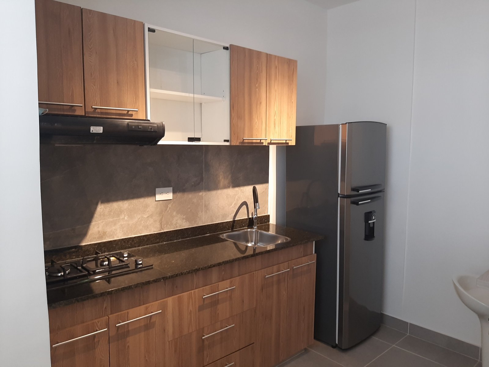 20210916_123343 ARRIENDO APARTAMENTOS Y APARTESTUDIOS EN CENTENARIO CALI VALLE