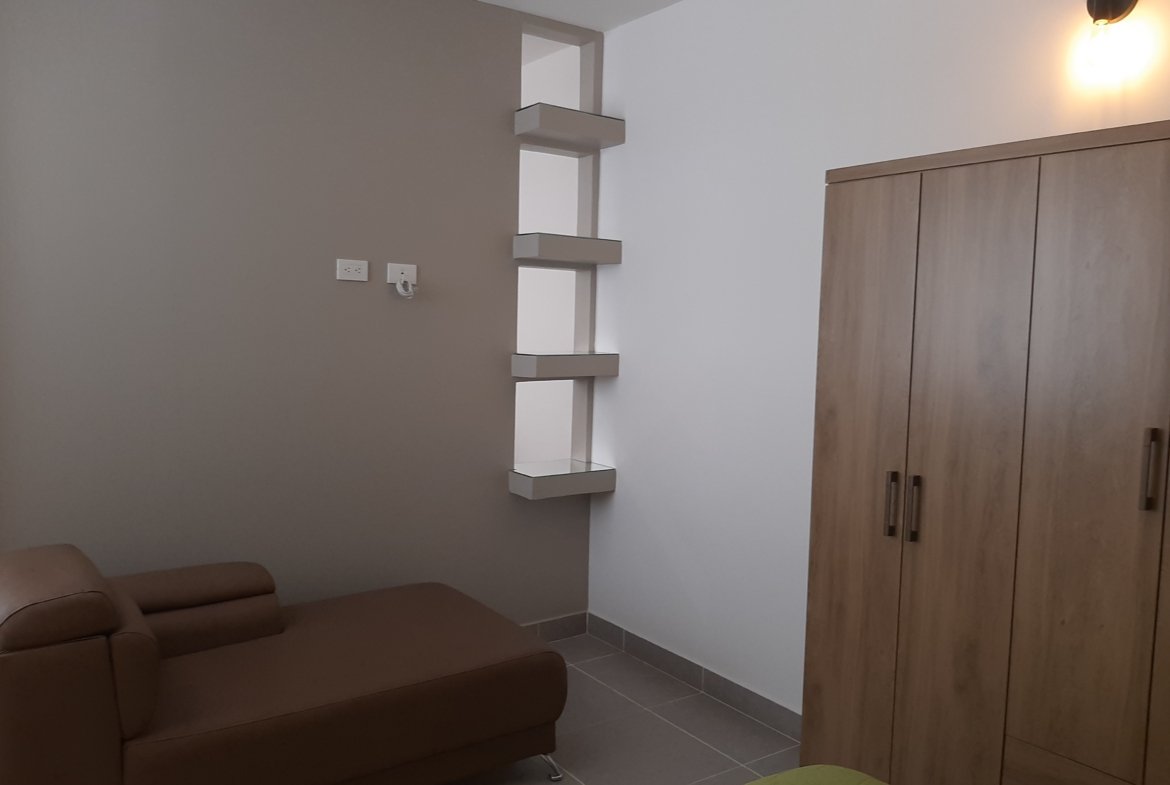 ARRIENDO APARTAMENTOS Y APARTESTUDIOS EN CENTENARIO CALI VALLE