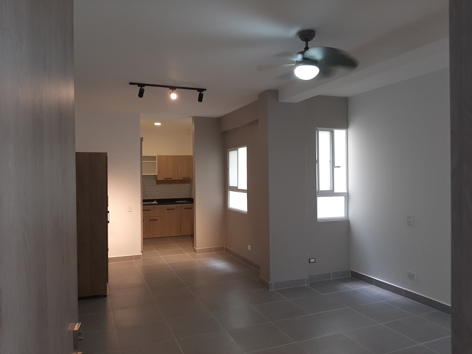 20210916_125825 ARRIENDO APARTAMENTOS Y APARTESTUDIOS EN CENTENARIO CALI VALLE
