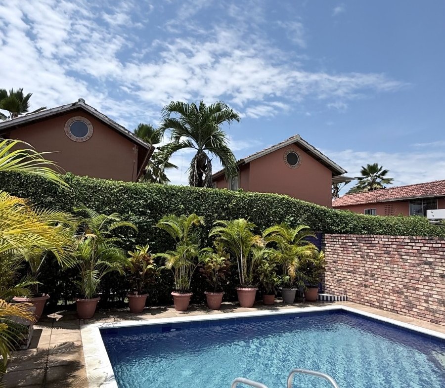 CASA EN VENTA EN ANAPOIMA EN CONDOMINIO PRIVADO