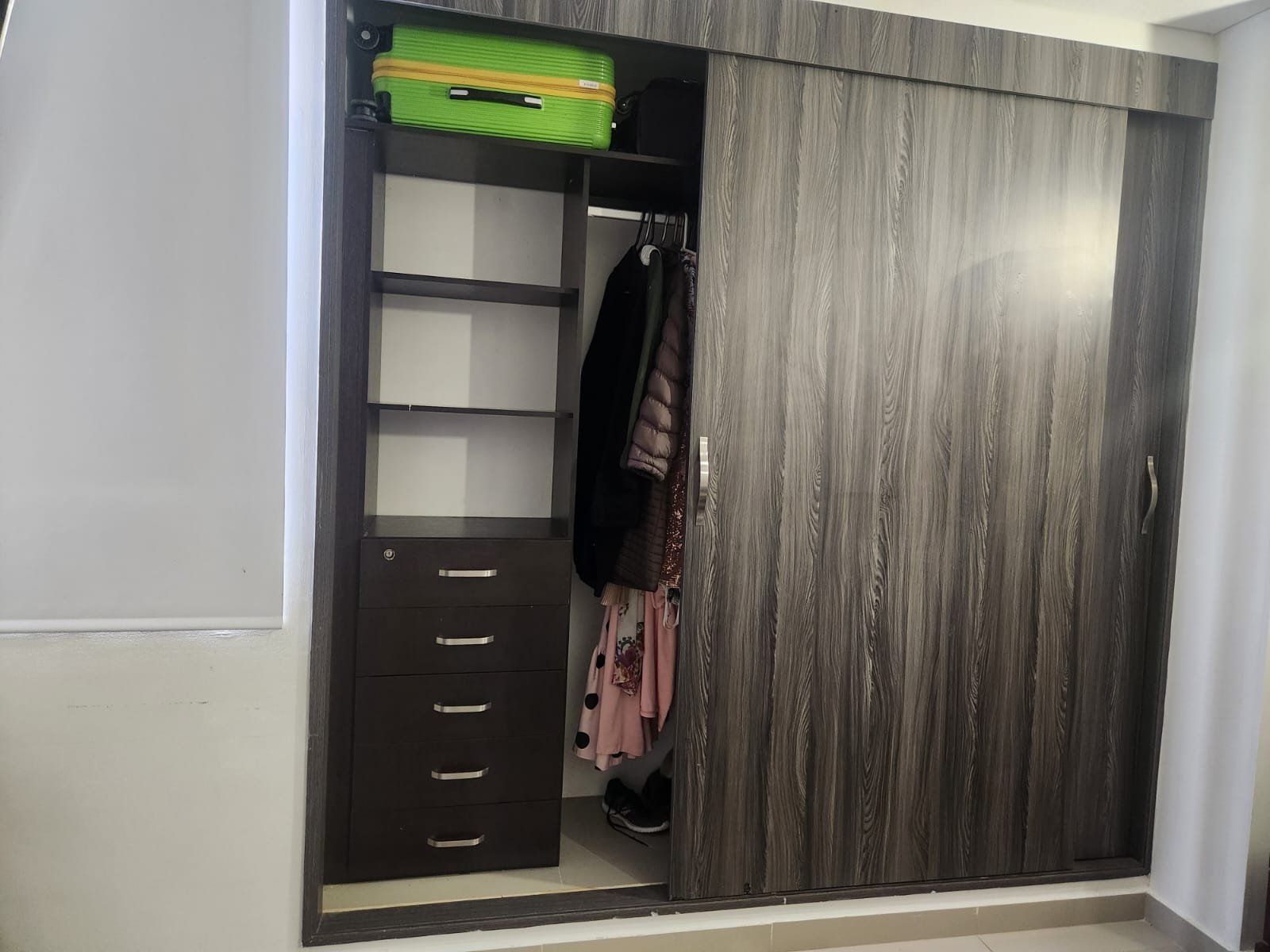 214465-271286-1331083525882682 Apartamento en Venta en Santa Marta Torres de Canarias, al lado de la UCC