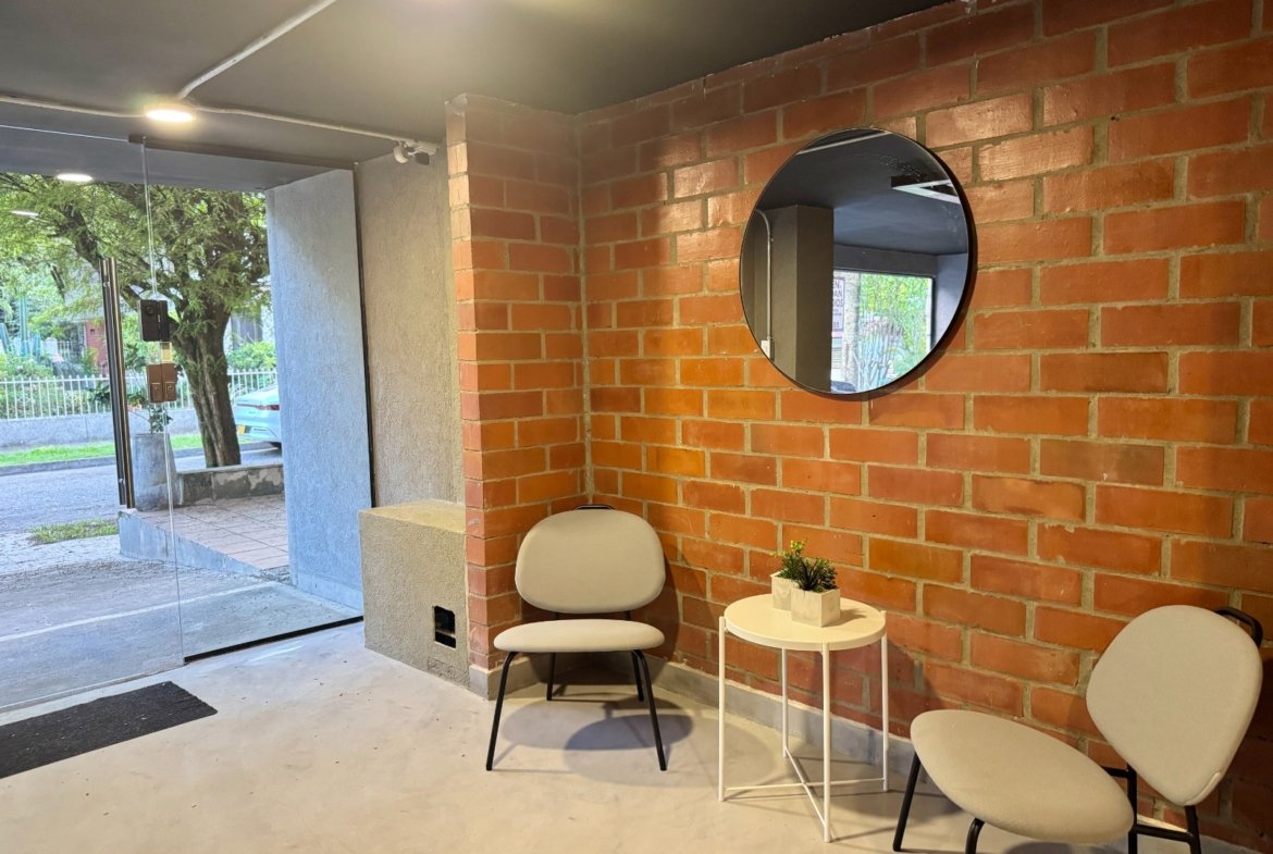 Arriendo Apartaestudios amoblados en El Limonar, Cali