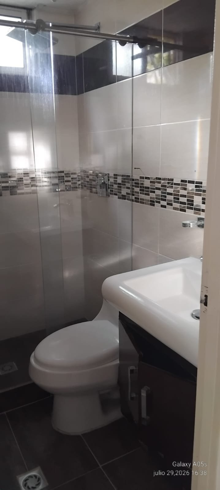 214465-271286-1390353856309054 Arriendo Apartamento Remodelado barrio Nueva Tequendama Cali