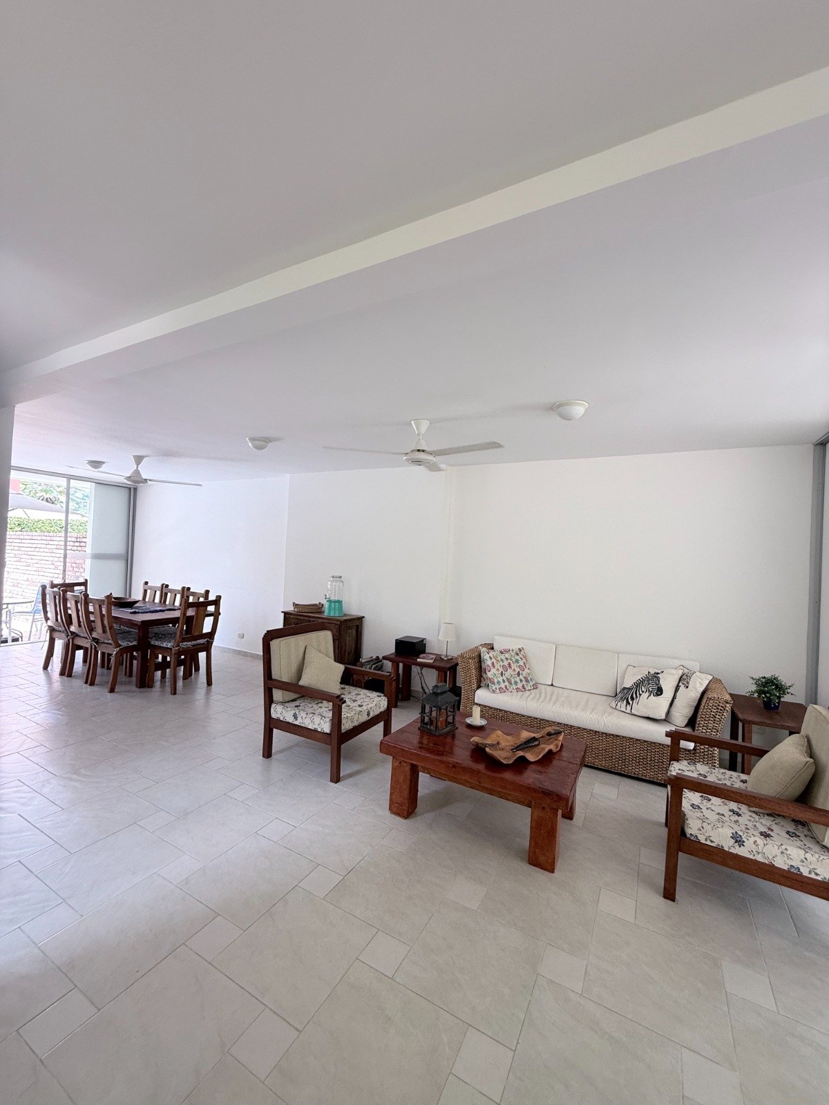 CASA EN VENTA EN ANAPOIMA EN CONDOMINIO PRIVADO