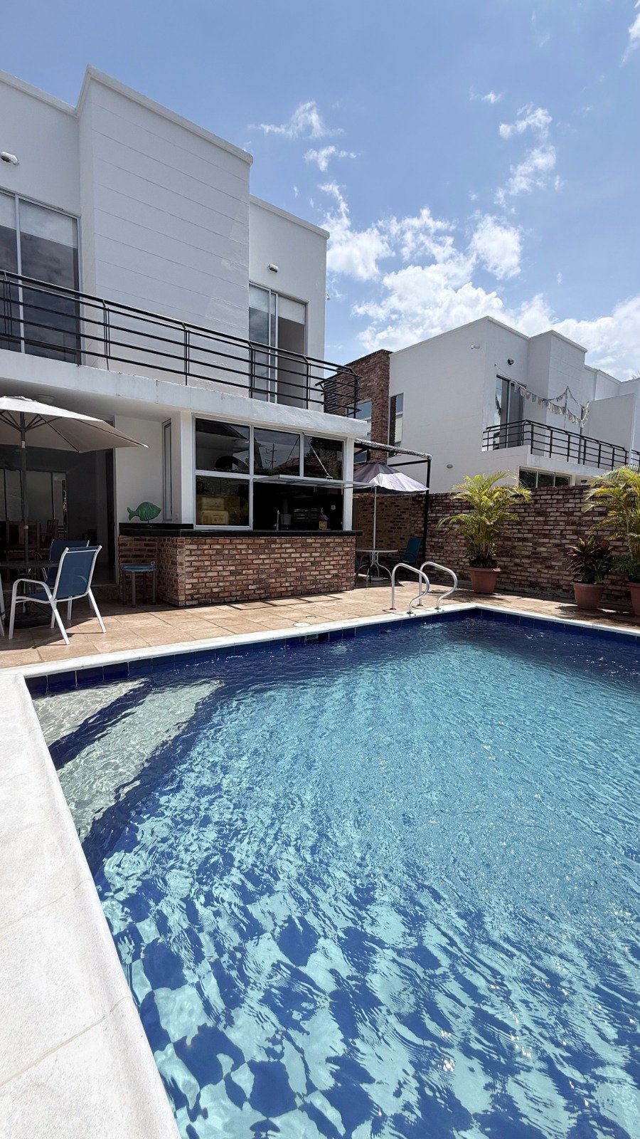 CASA EN VENTA EN ANAPOIMA EN CONDOMINIO PRIVADO