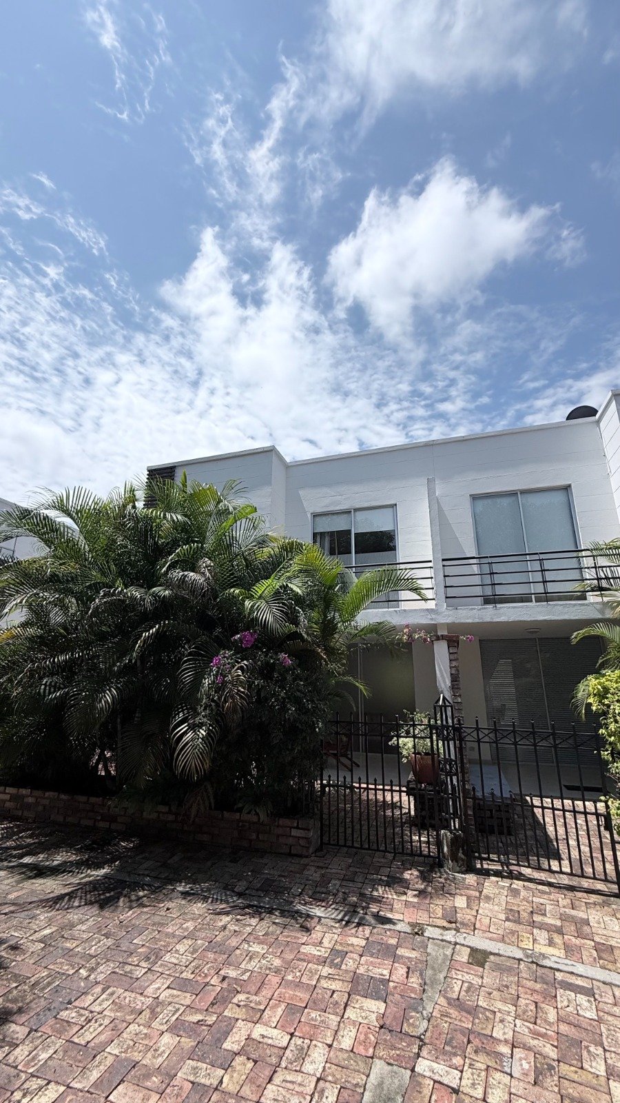 CASA EN VENTA EN ANAPOIMA EN CONDOMINIO PRIVADO