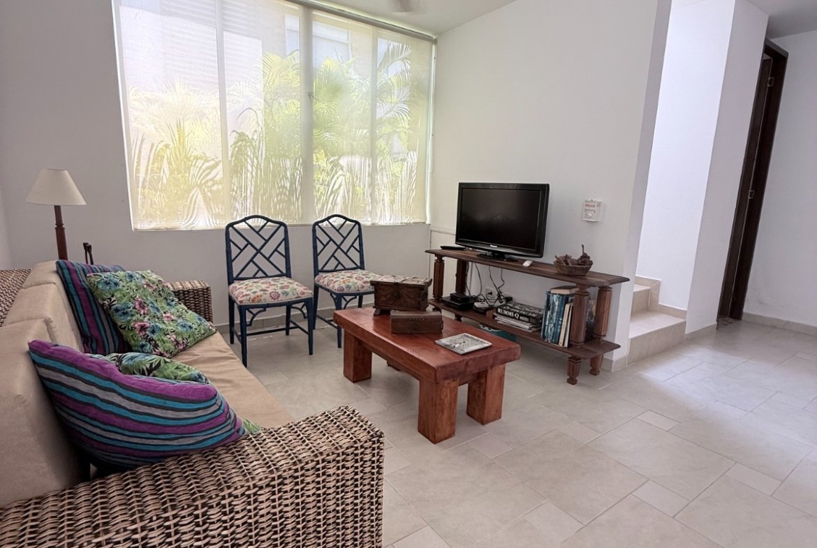 CASA EN VENTA EN ANAPOIMA EN CONDOMINIO PRIVADO