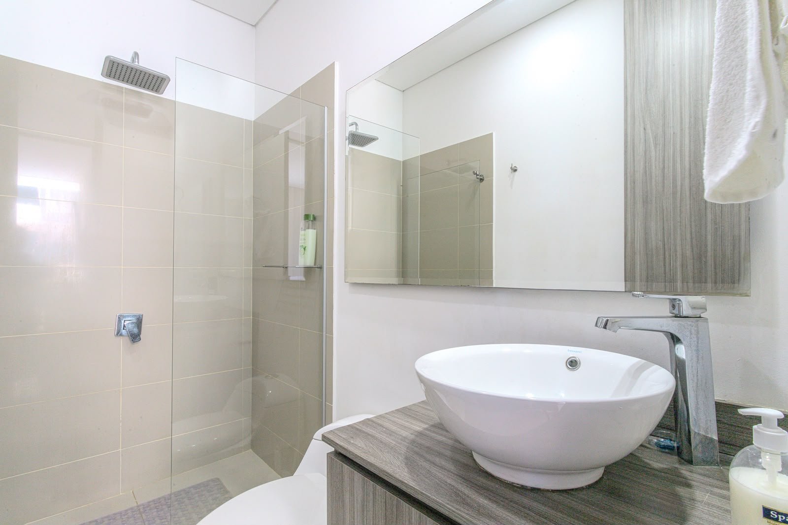 Apartamento en venta en Edificio WIND, Playa Salguero, Gaira, Santa Marta