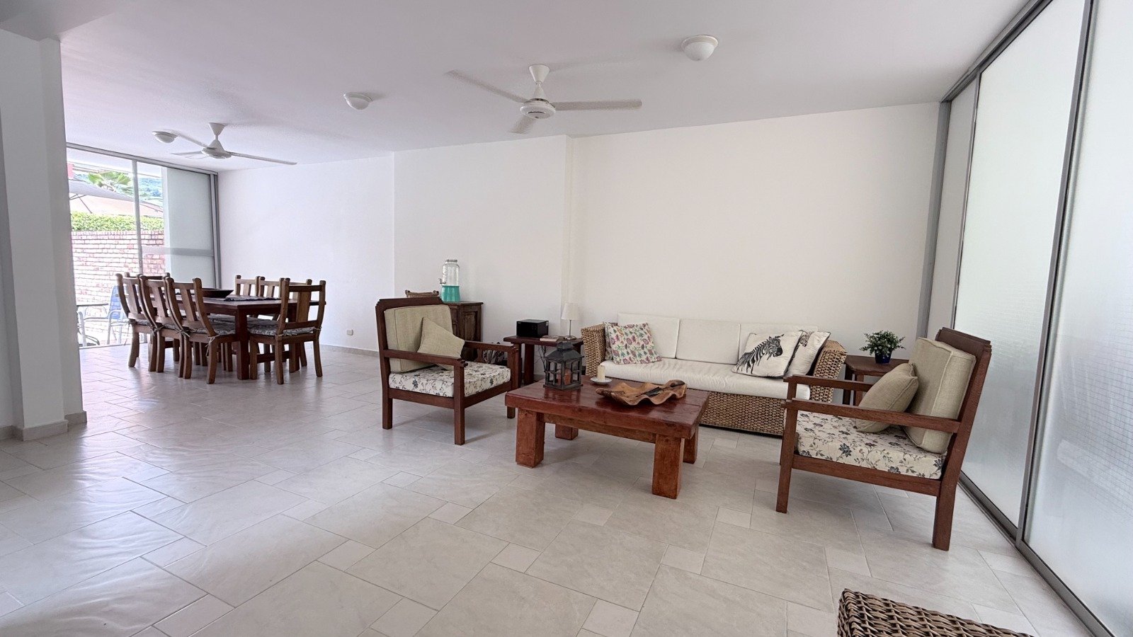 CASA EN VENTA EN ANAPOIMA EN CONDOMINIO PRIVADO