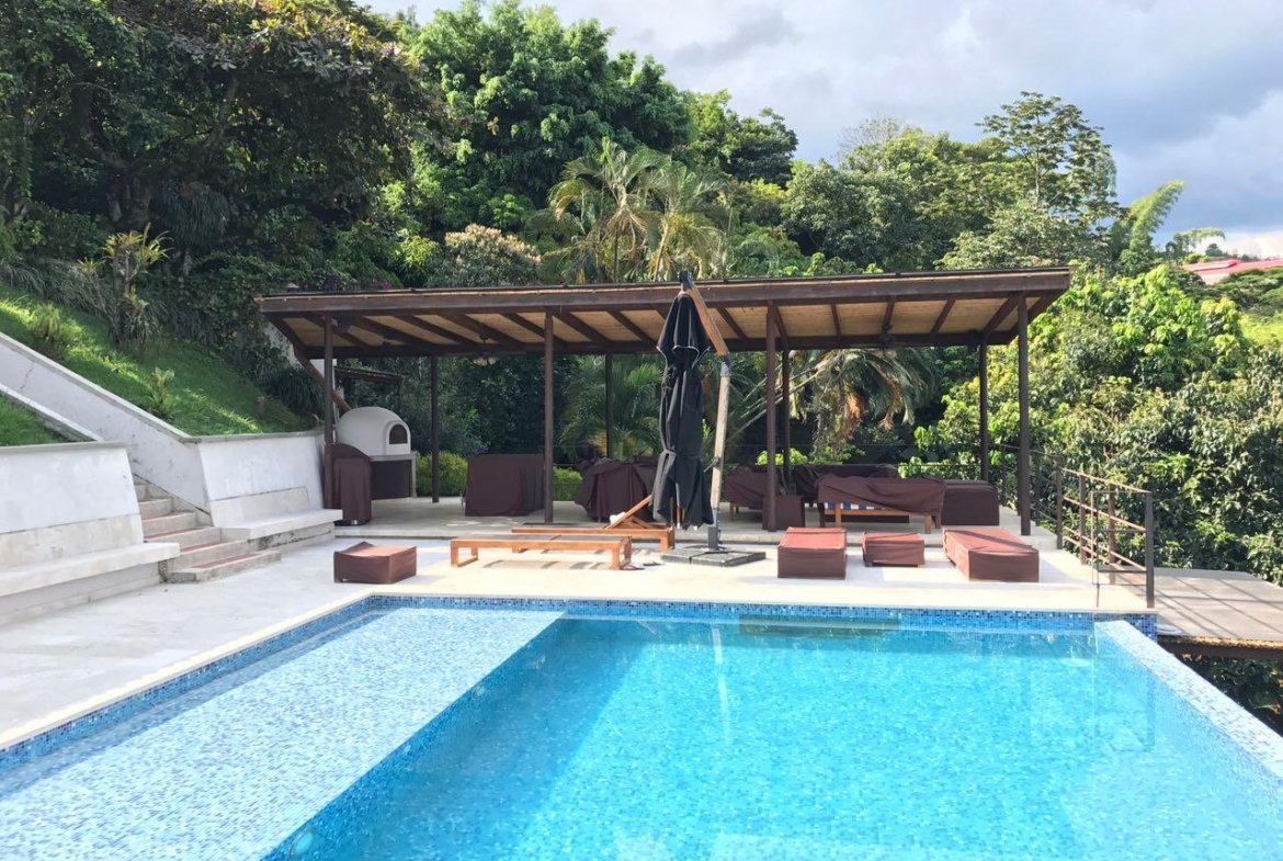 CASA CAMPESTRE EN VENTA PARCELACION LA REFORMA CRISTO REY, CALI