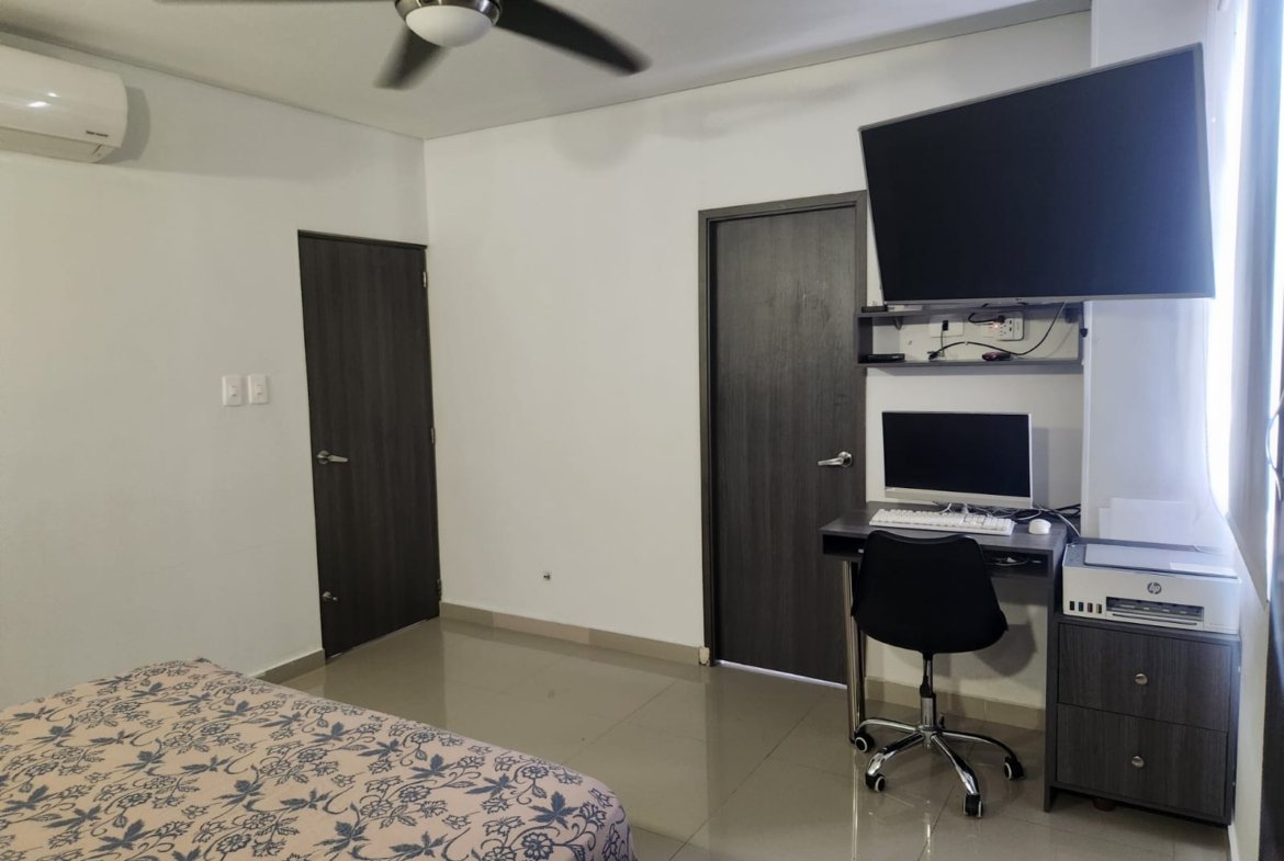 Apartamento en Venta en Santa Marta Torres de Canarias, al lado de la UCC