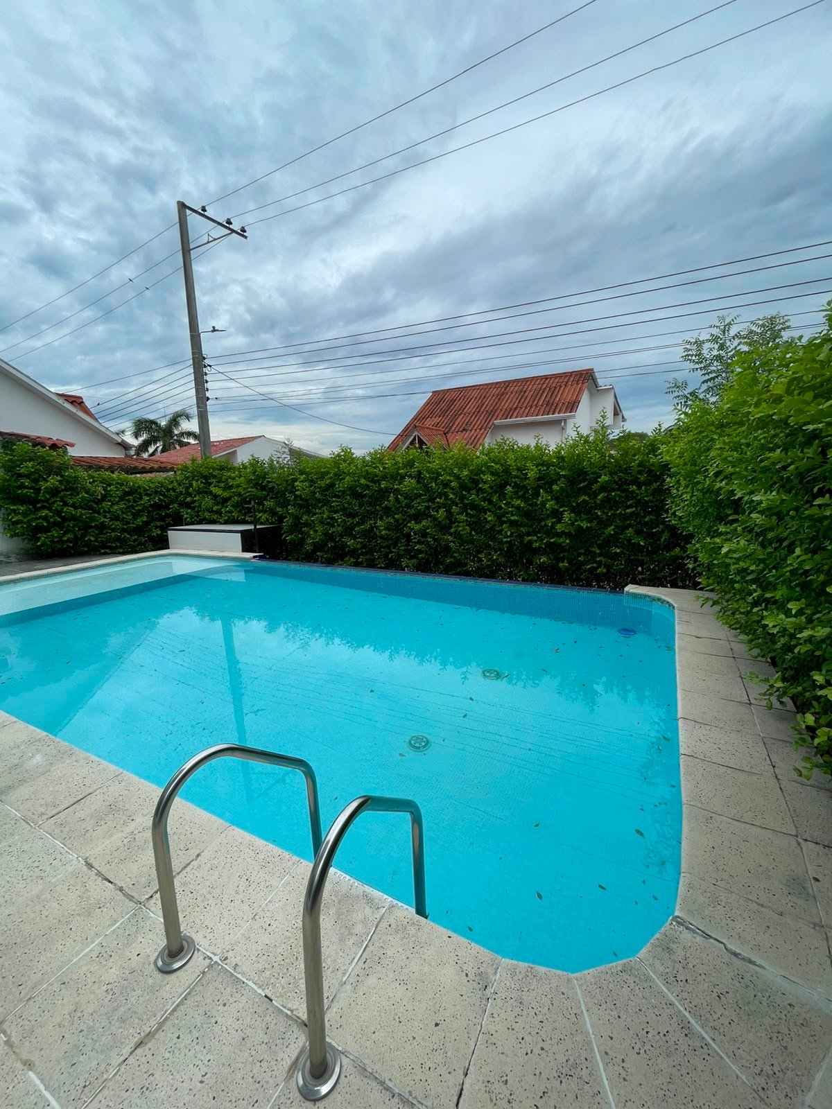 224c8178-0a36-4630-b634-4f09ea3cef7d Casa campestre en venta en Girardot, Condominio Campestre Villa María