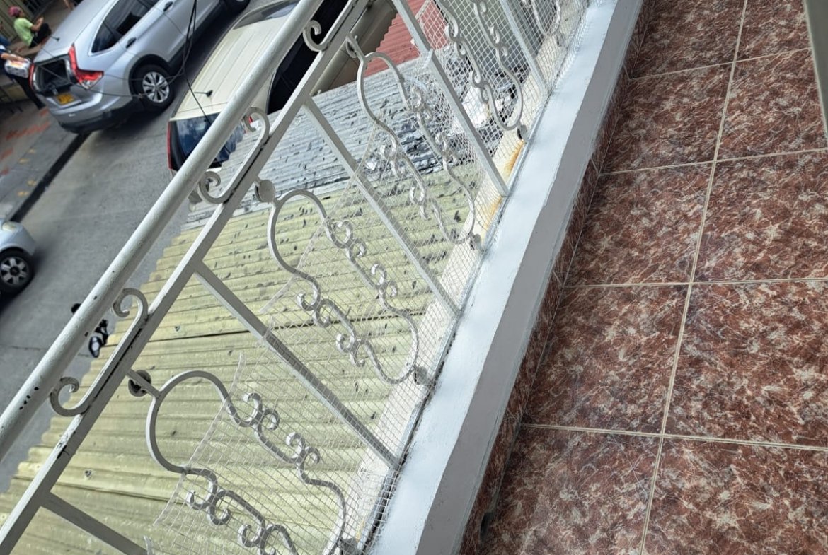 Venta de Casa de 2 Plantas en el Barrio Granada, Armenia, Quindío