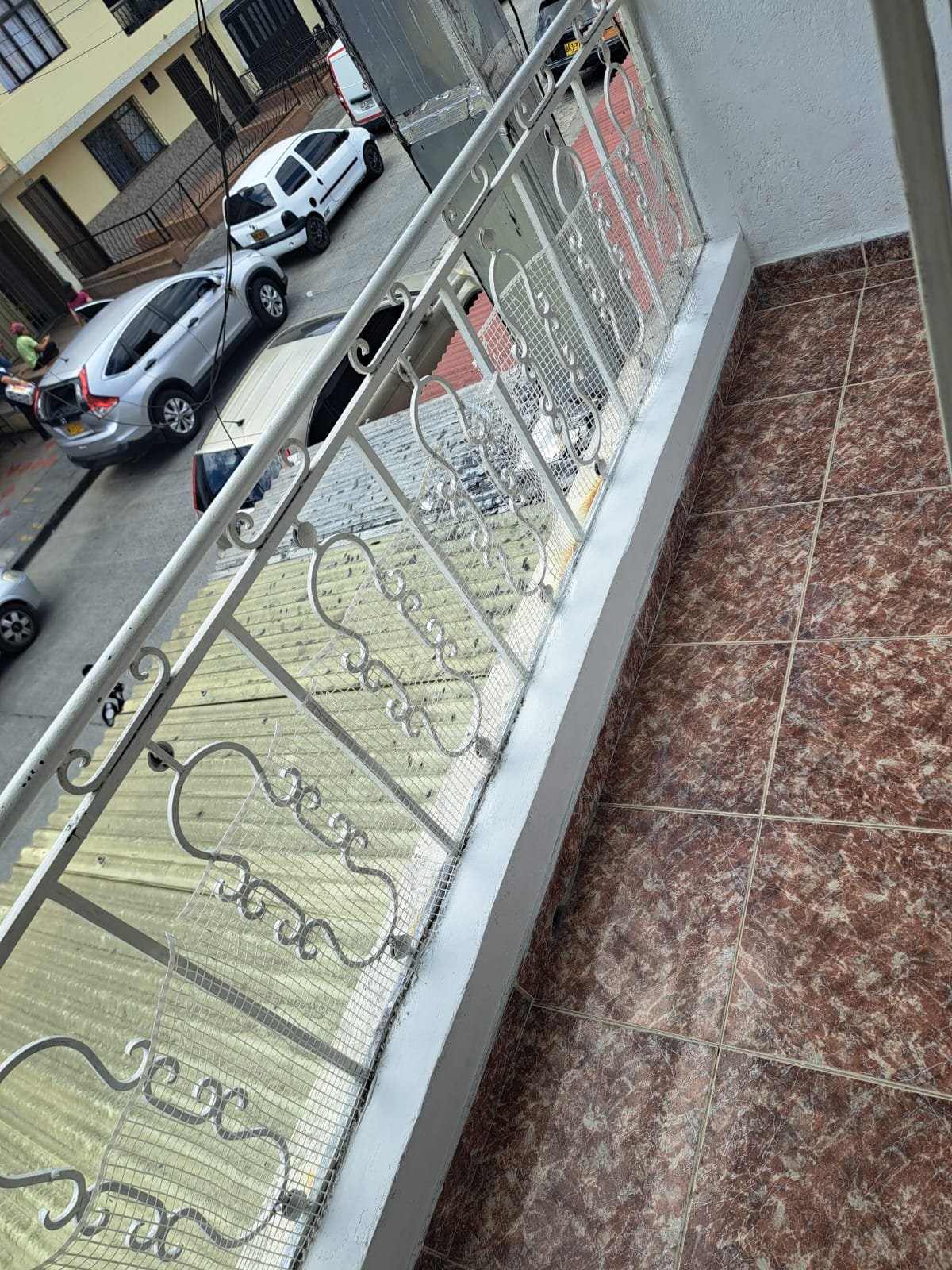 2701e68e-0b53-4e0b-a6dd-c2d63276e047 Venta de Casa de 2 Plantas en el Barrio Granada, Armenia, Quindío