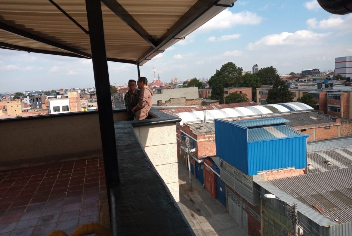Apartaestudio en venta- Eduardo Santos, buena oferta