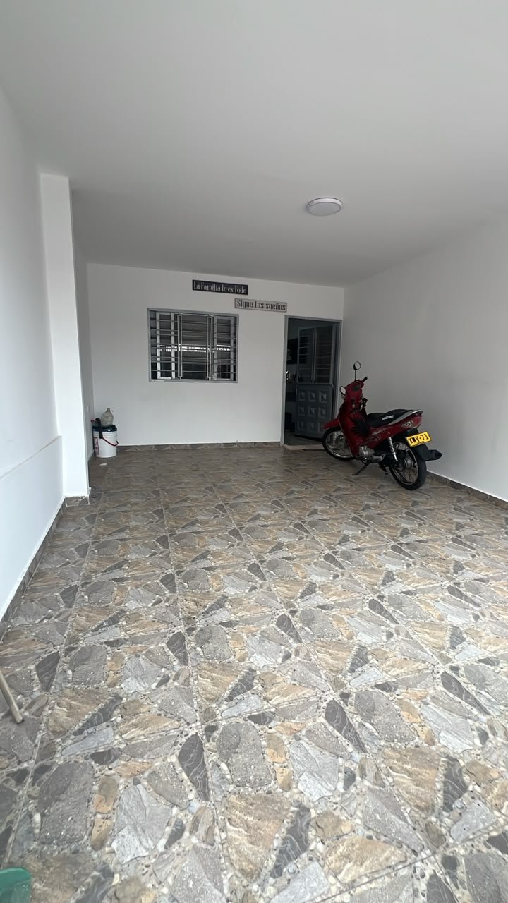 3989294c-56cb-4852-be64-5da4e3972660 Casa con 2 viviendas entre Guaimaral y Ceiba II Cucuta