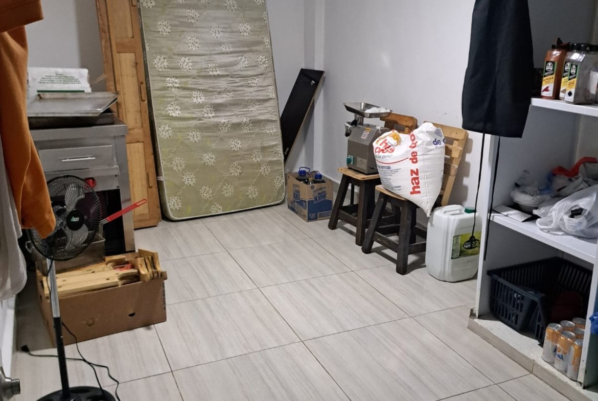 Venta de Casa de 2 Plantas en el Barrio Granada, Armenia, Quindío