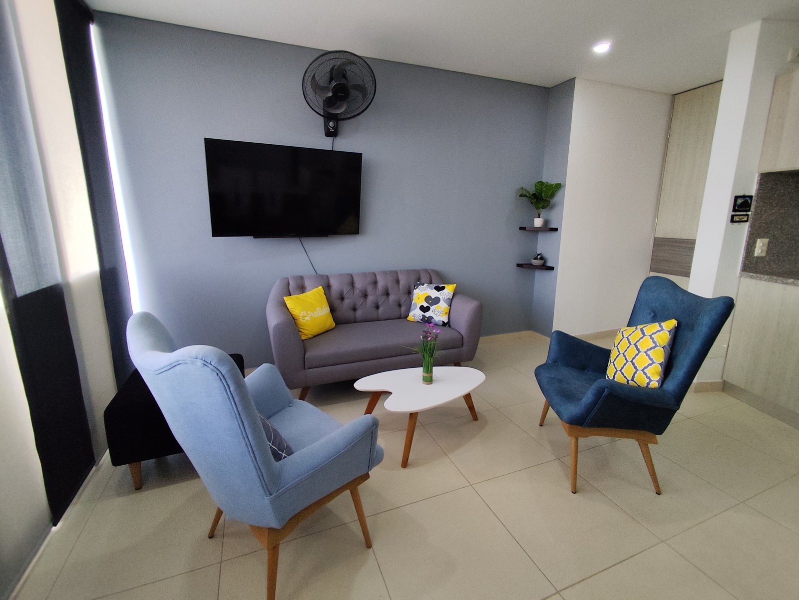 5 HERMOSO APARTAMENTO PARA ESTRENAR