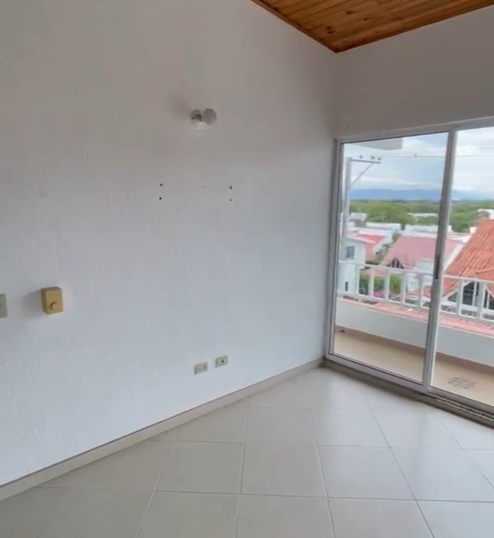 Casa campestre en venta en Girardot, Condominio Campestre Villa María