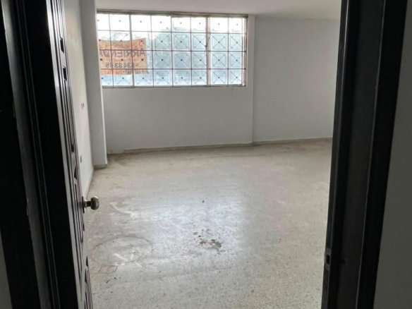 Arriendo Bodega en Bucaramanga cerca al centro comercial la Isla