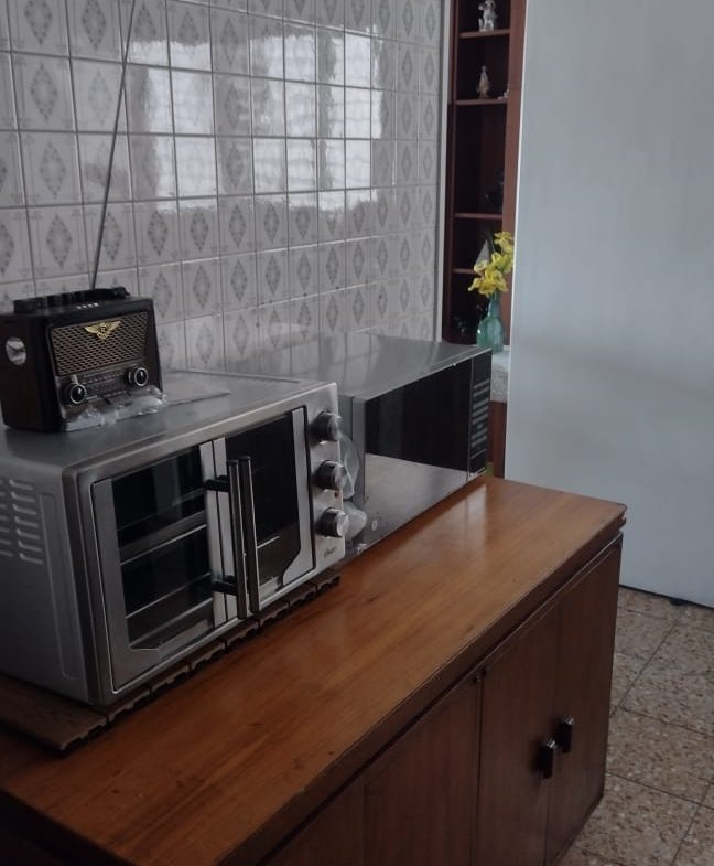 Apartamento en venta en el Centro de Medellín, sobre la Avenida La Playa
