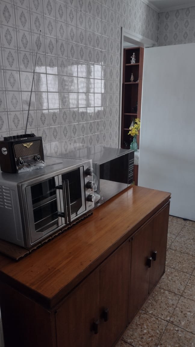 604289f0-70b4-455f-b02e-727a0435bbb6 Apartamento en venta en el Centro de Medellín, sobre la Avenida La Playa