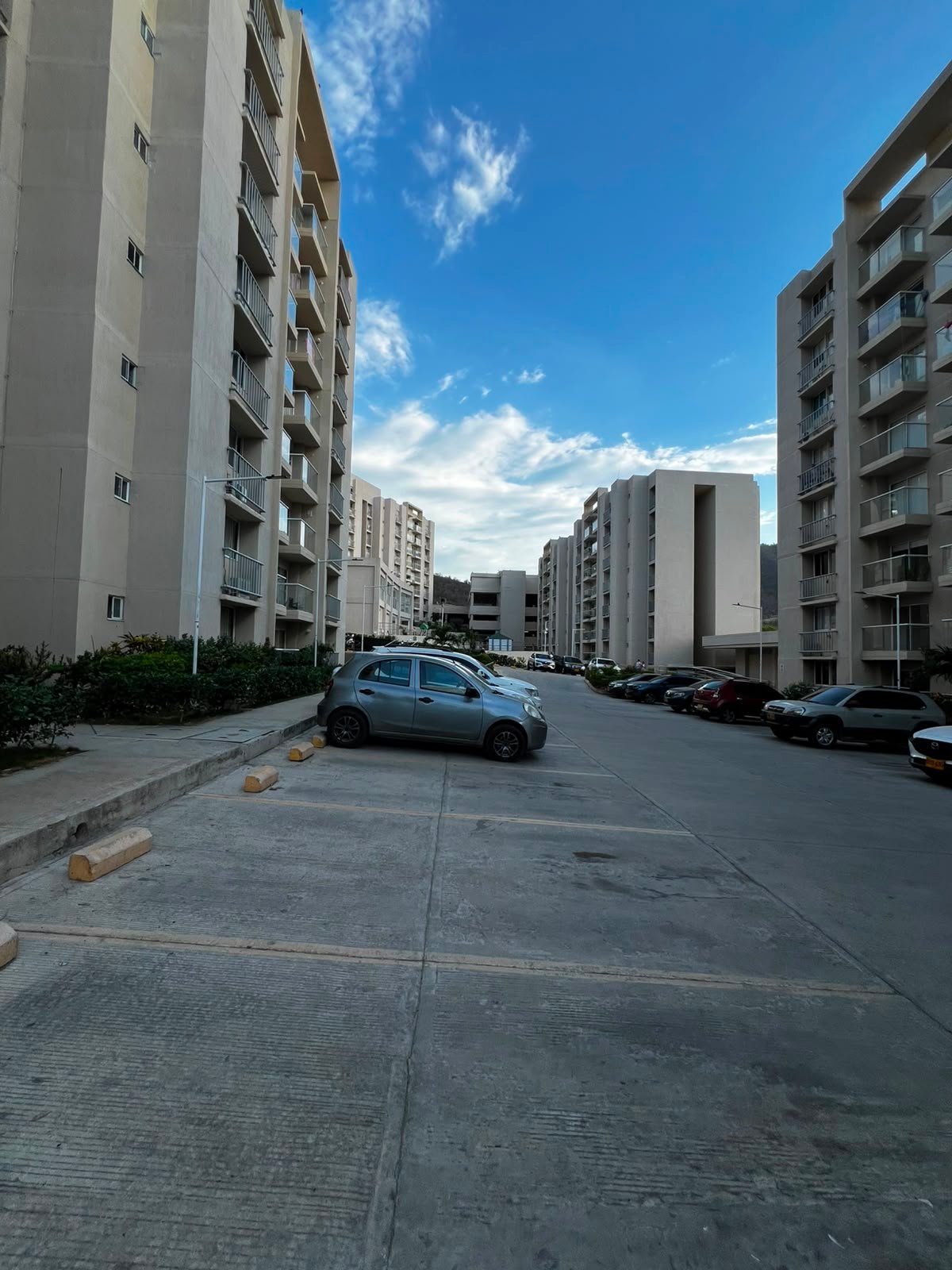 6d2f72de-0cb3-49a3-8650-890c743c551c Apartamento en venta en Conjunto Venecia Central, Santa Marta