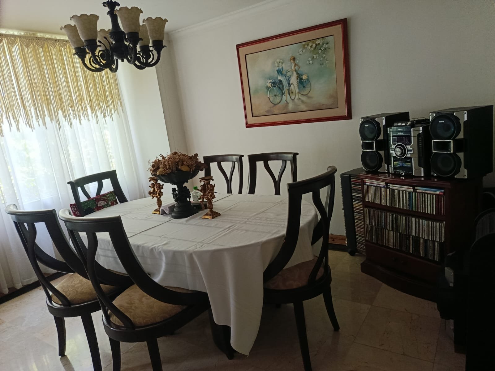 Venta casa en Medellin en Loma de Los Bernal