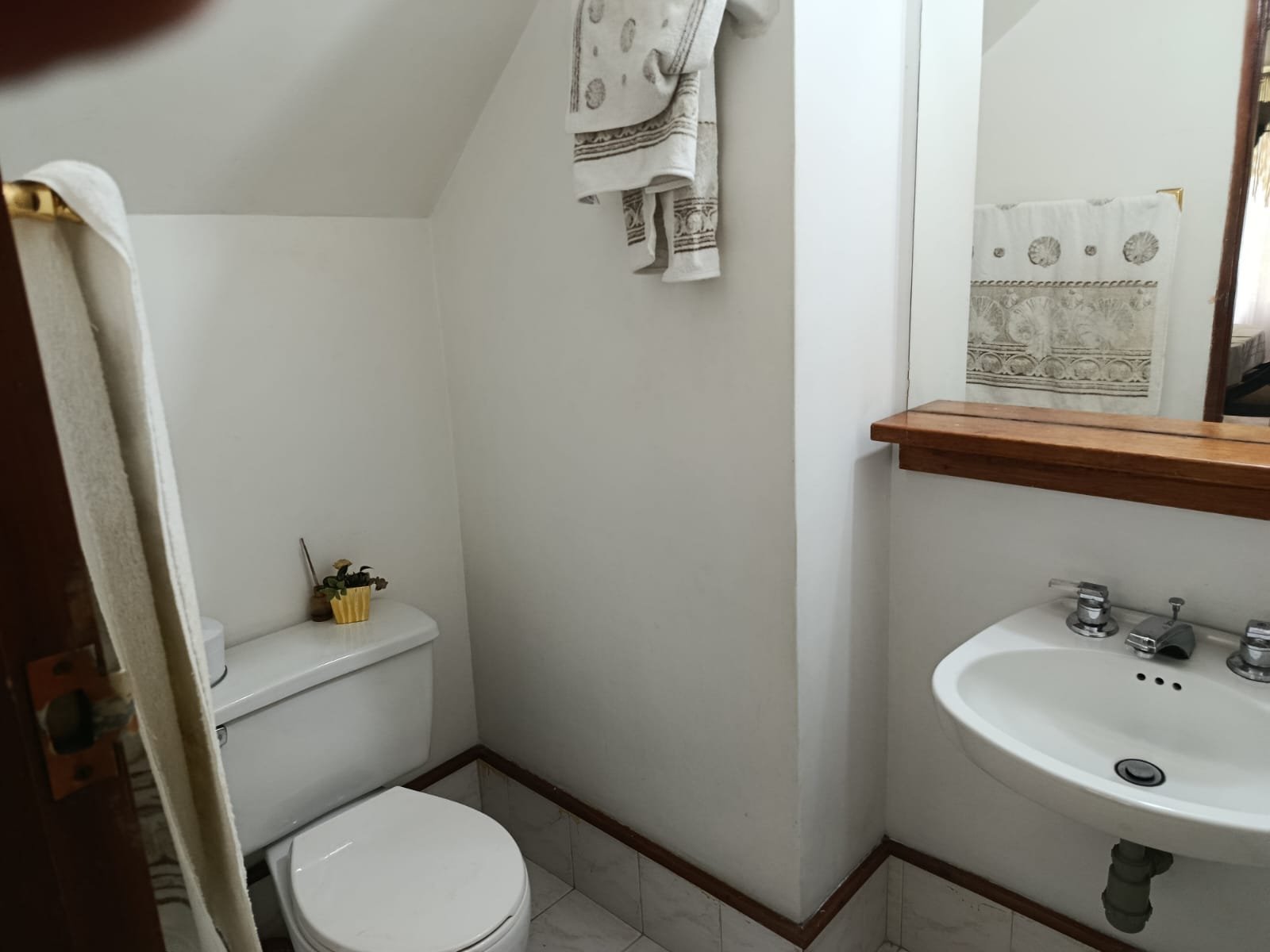 Venta casa en Medellin en Loma de Los Bernal