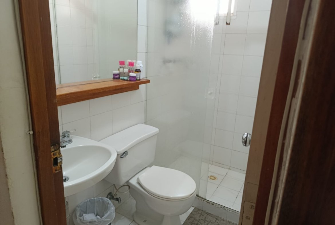 Venta casa en Medellin en Loma de Los Bernal