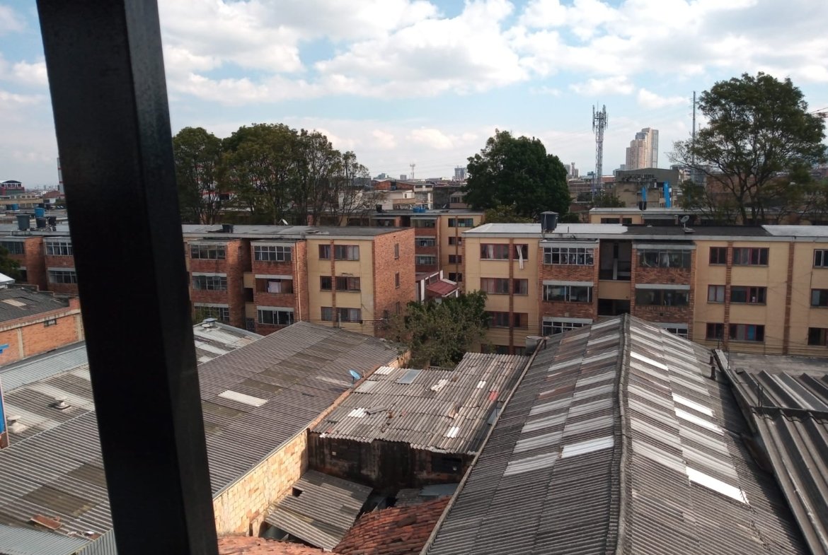 Apartaestudio en venta- Eduardo Santos, buena oferta