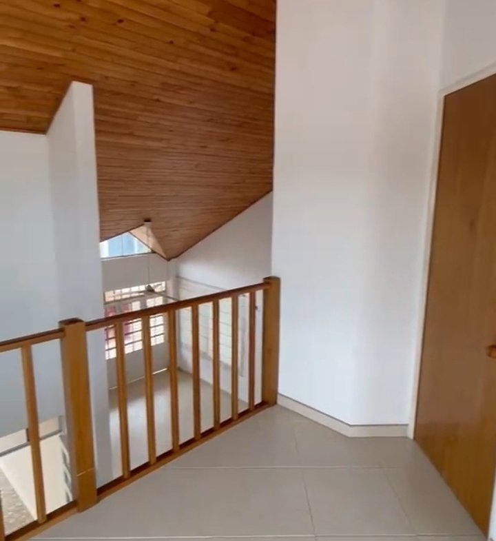 Casa campestre en venta en Girardot, Condominio Campestre Villa María