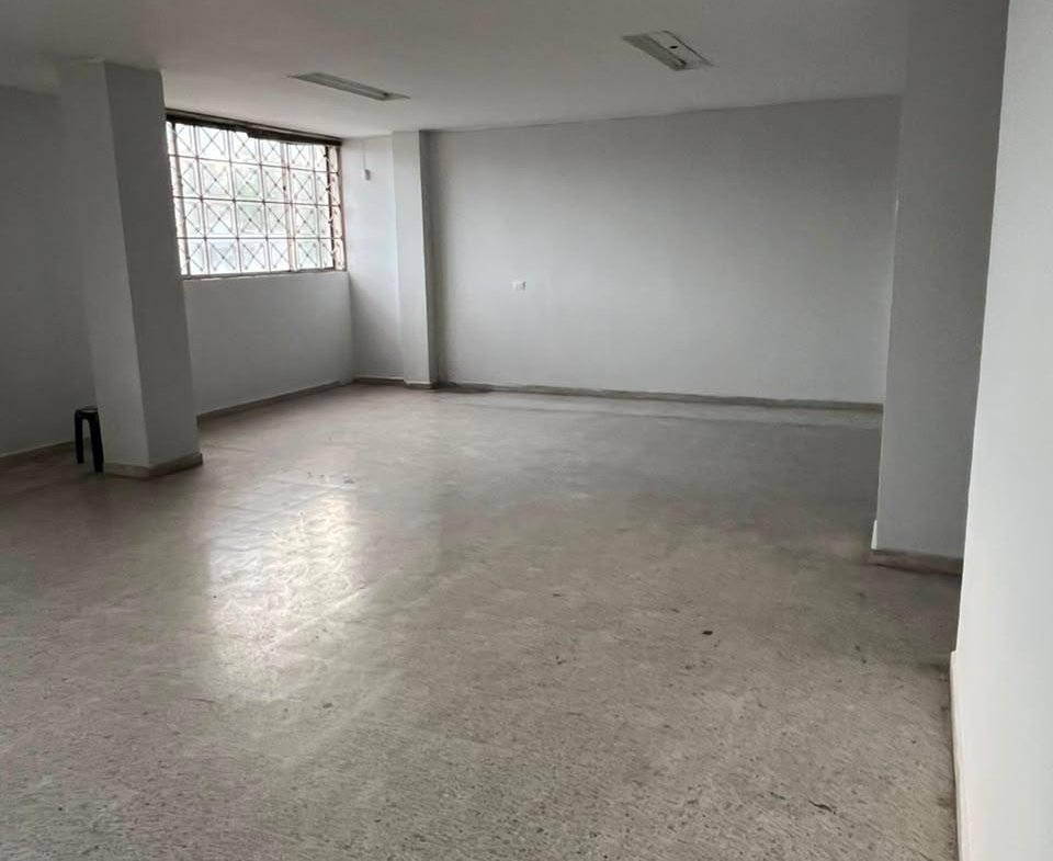 Arriendo Bodega en Bucaramanga cerca al centro comercial la Isla