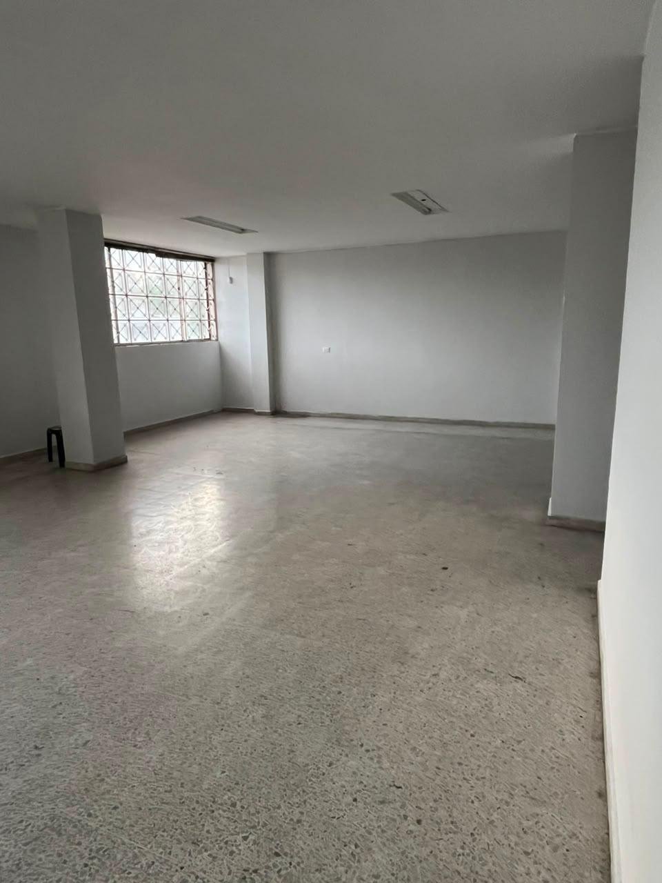 Arriendo Bodega en Bucaramanga cerca al centro comercial la Isla