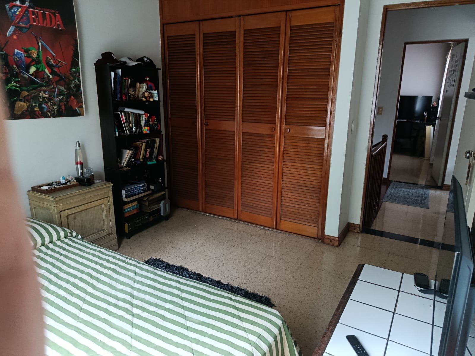 Venta casa en Medellin en Loma de Los Bernal