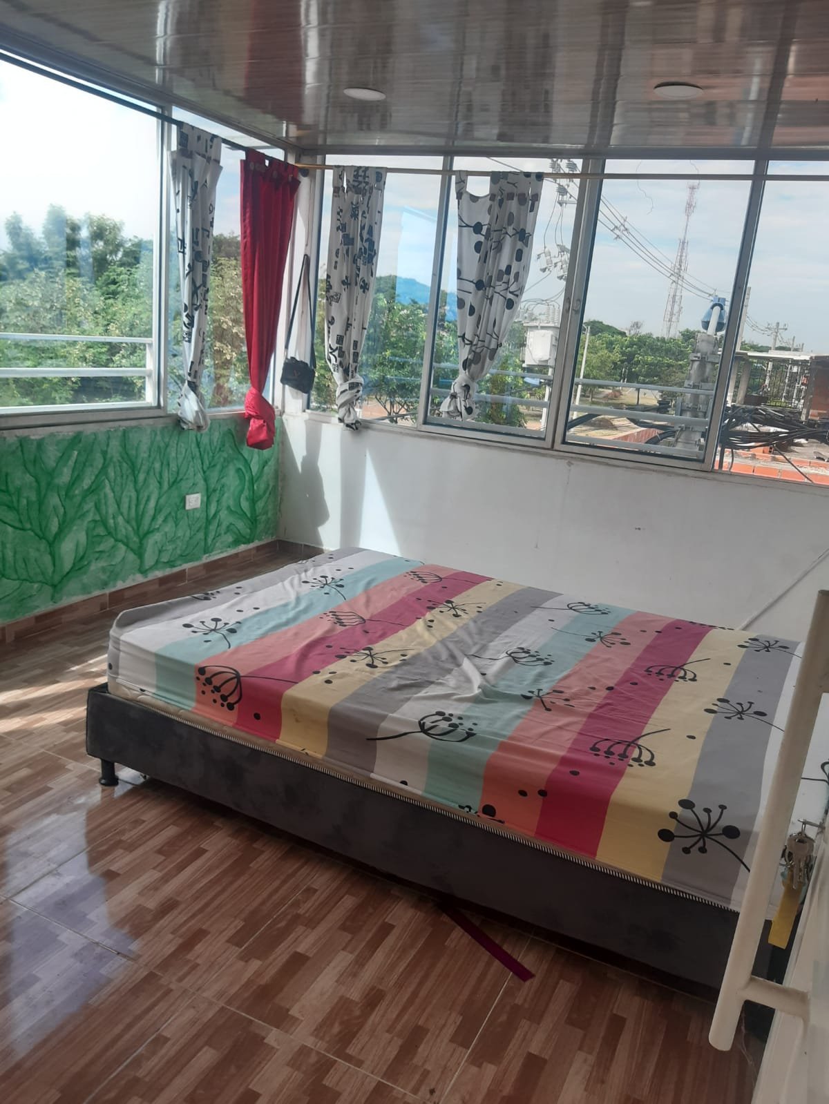 91528d5c-5253-4bca-9856-4796c6c10bf9 CASA ESQUINERA EN VENTA – VILLAGORGONA, BARRIO LA VICTORIA