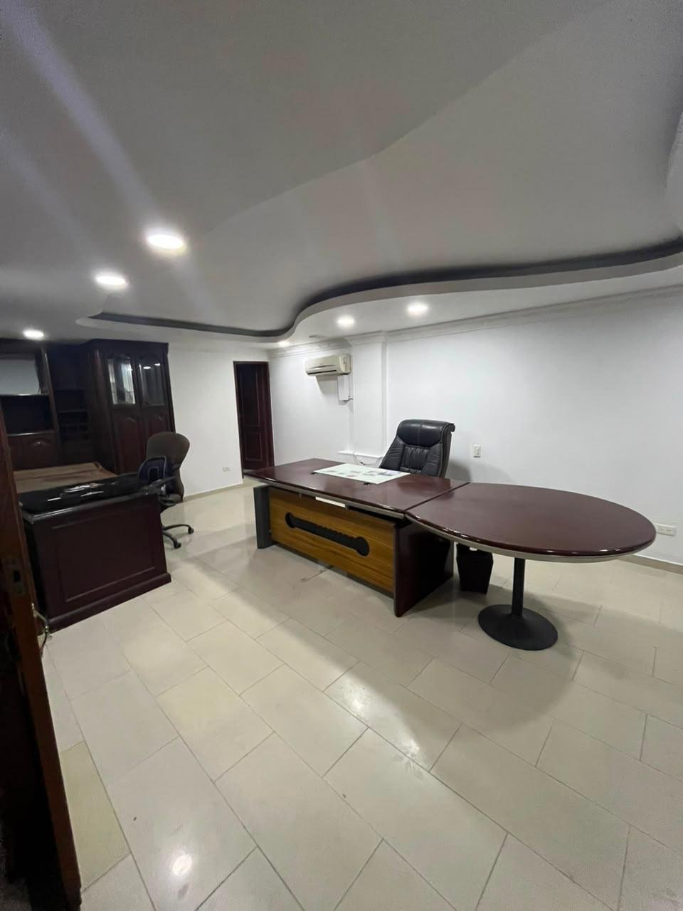 94f189db-23c0-4f64-b679-ad40f62c0a32 Arriendo Oficinas Amobladas en Bucaramanga