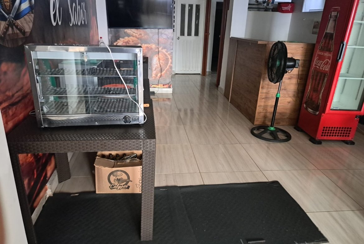 Venta de Casa de 2 Plantas en el Barrio Granada, Armenia, Quindío