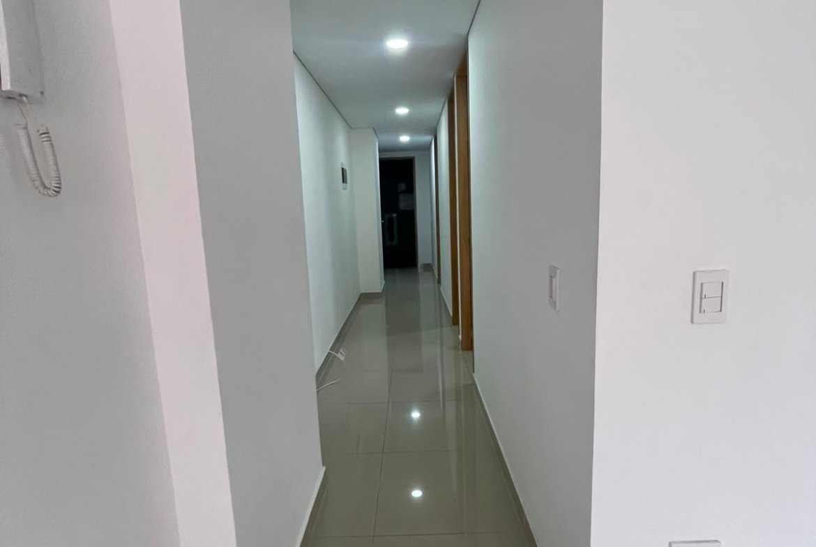 GANGAZO. Apartamento en Venta en Sabaneta, Sector Calle Larga