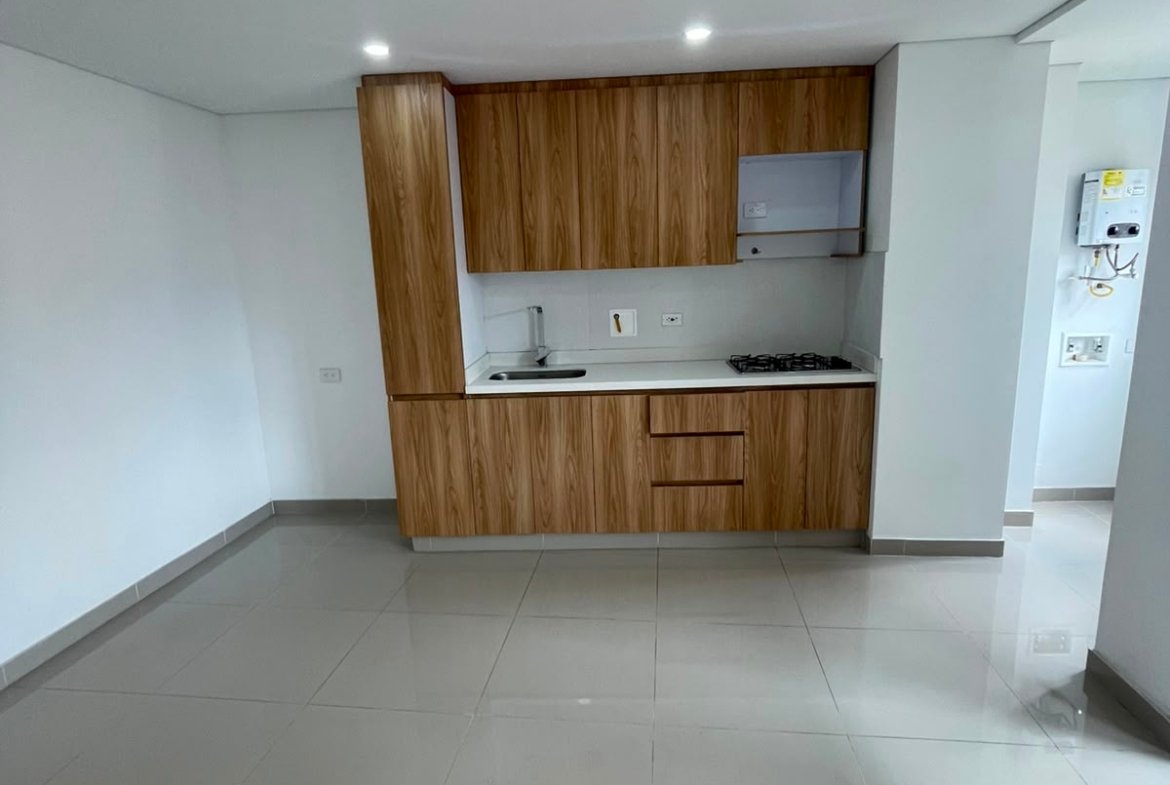 GANGAZO. Apartamento en Venta en Sabaneta, Sector Calle Larga