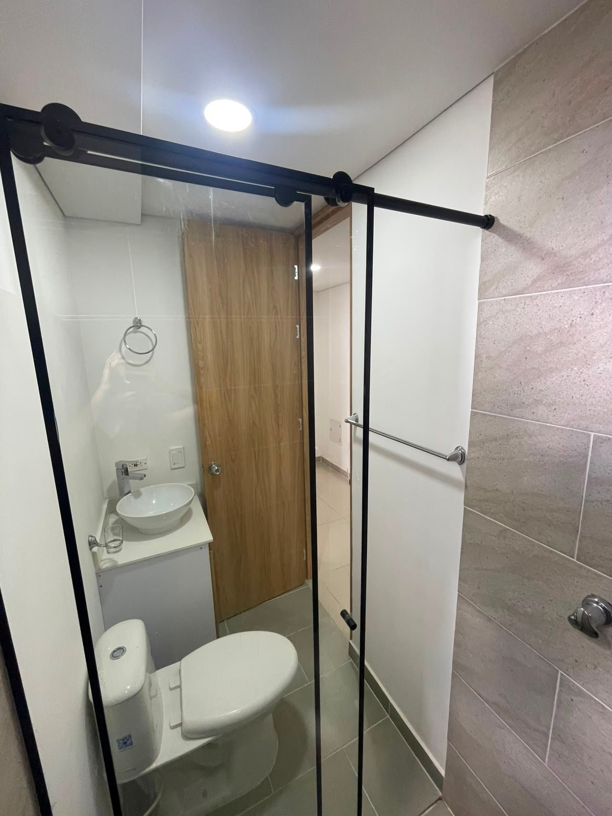 WhatsApp Image 2026-08-21 at 5.16.02 PM (1) GANGAZO. Apartamento en Venta en Sabaneta, Sector Calle Larga