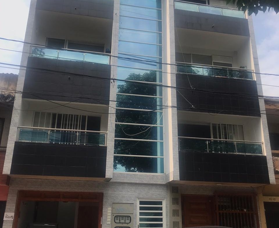 GANGAZO. Apartamento en Venta en Sabaneta, Sector Calle Larga