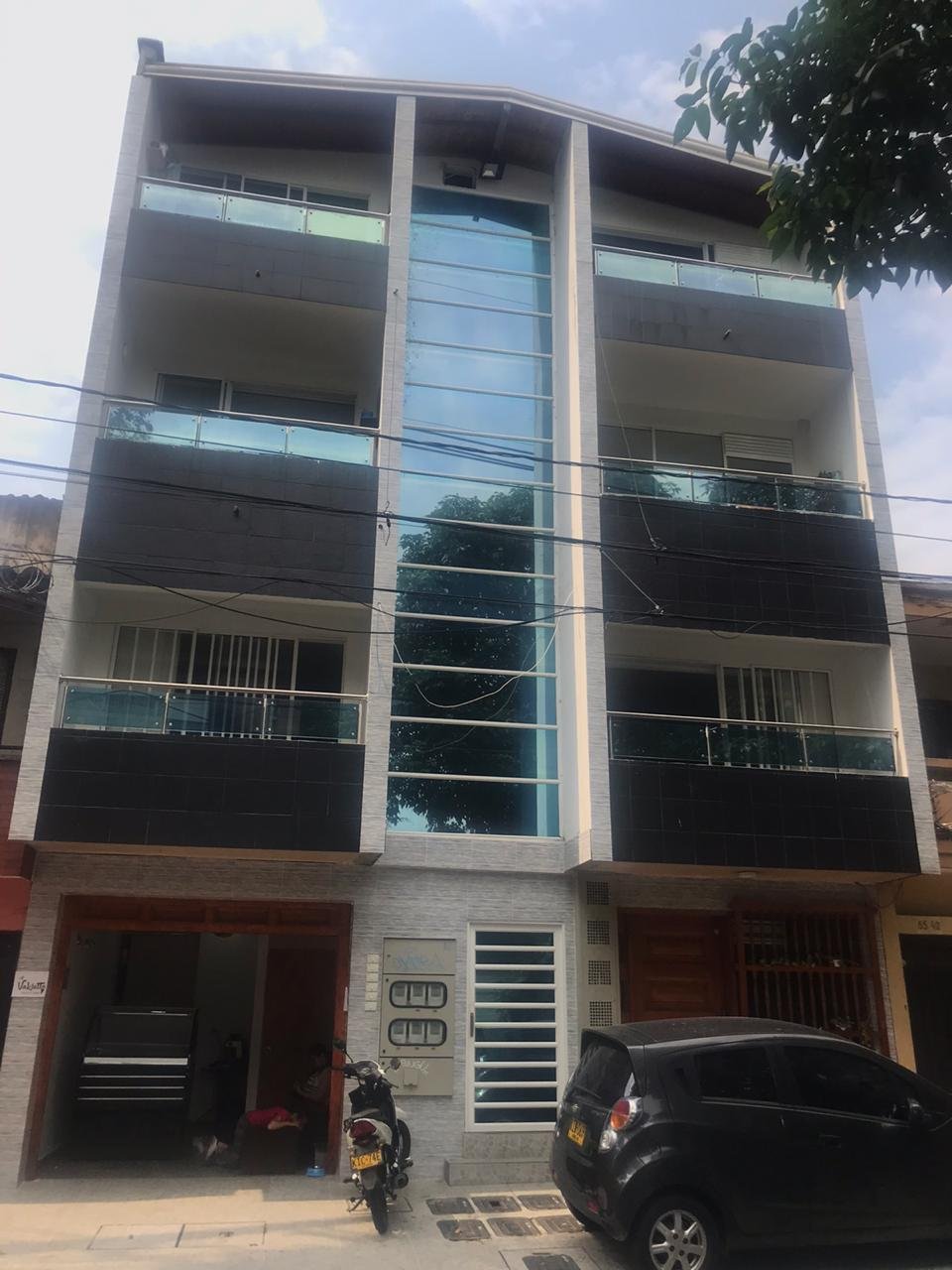 WhatsApp Image 2026-08-21 at 5.18.25 PM GANGAZO. Apartamento en Venta en Sabaneta, Sector Calle Larga