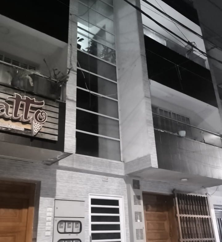 GANGAZO. Apartamento en Venta en Sabaneta, Sector Calle Larga