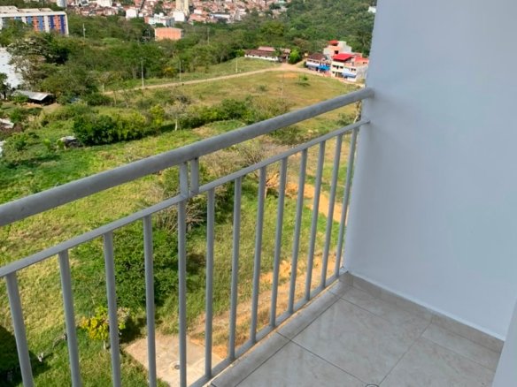 Apartamento en San Gil barrio José Antonio Galán